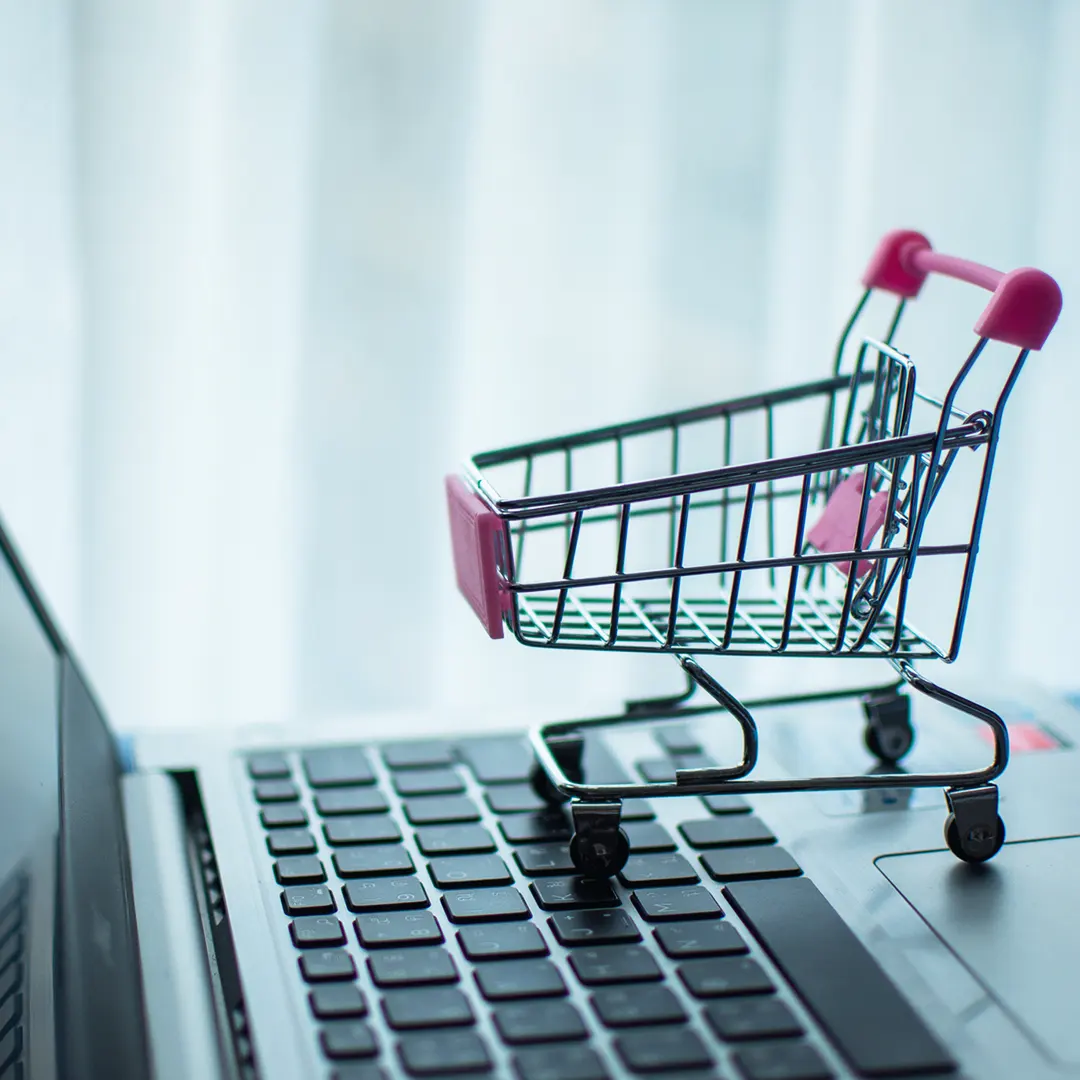 e-commerçant utilisant la solution PIM Afineo