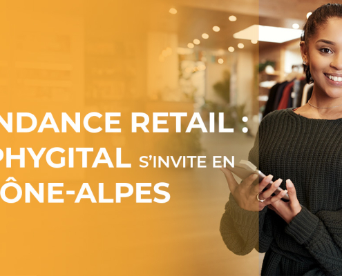 Vendeuse avec tablette, stratégie de magasin Phygital